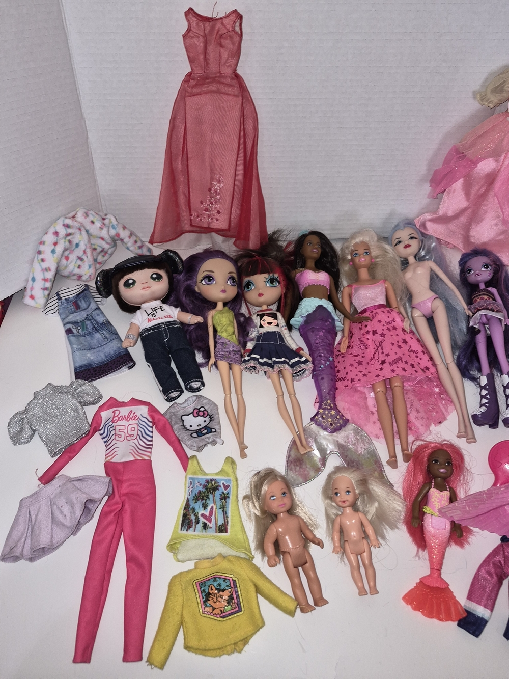 Mixed Doll Lot Barbies, La Dee Da, Winx, MLP, Baby Dolls, Clothing - Picture 2 of 8